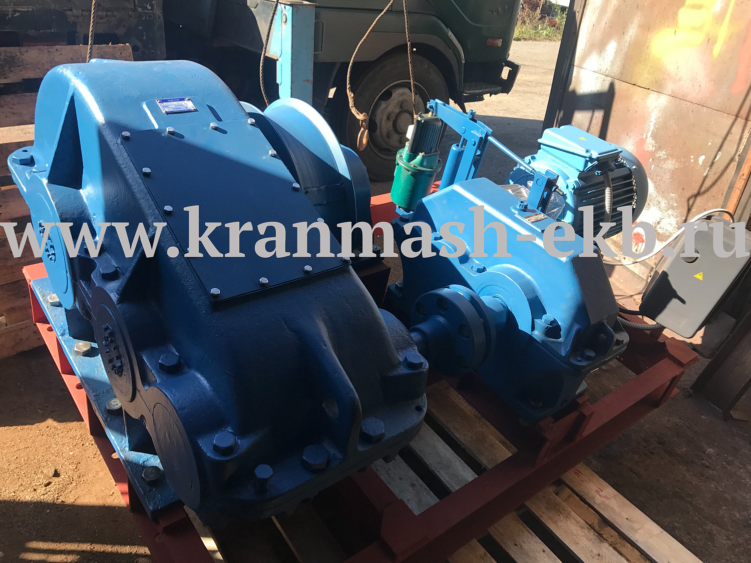Лебедка маневровая ЛЭМ-10Ш1 Лебедка маневровая ЛЭМ-10Ш2