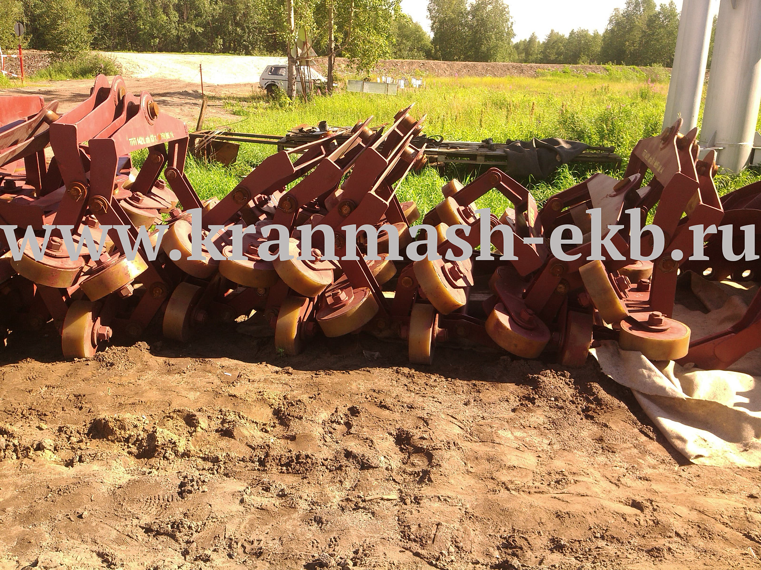 Троллейные подвески