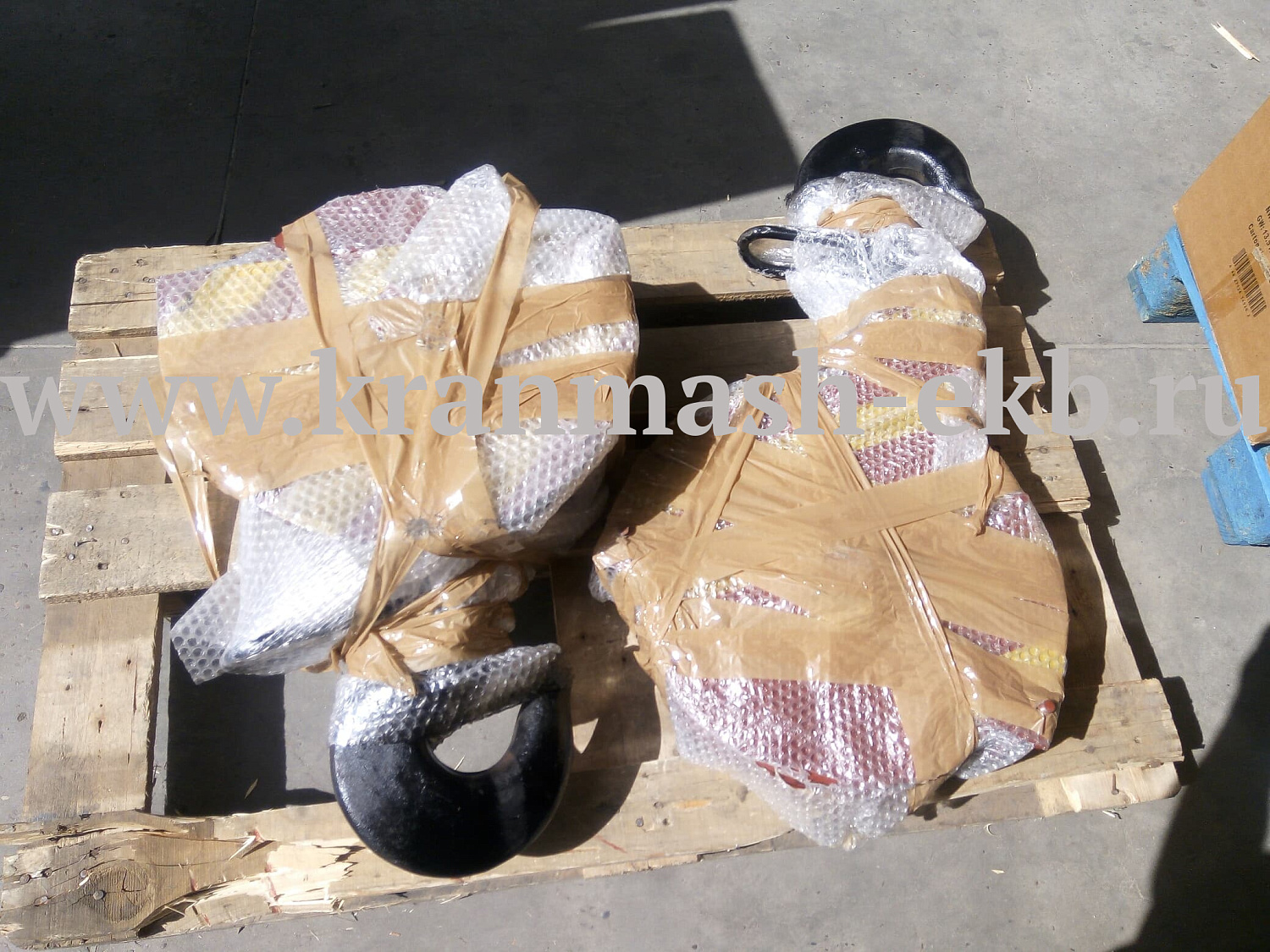 Крюковая подвеска Россия, Крюковая подвеска Болгария