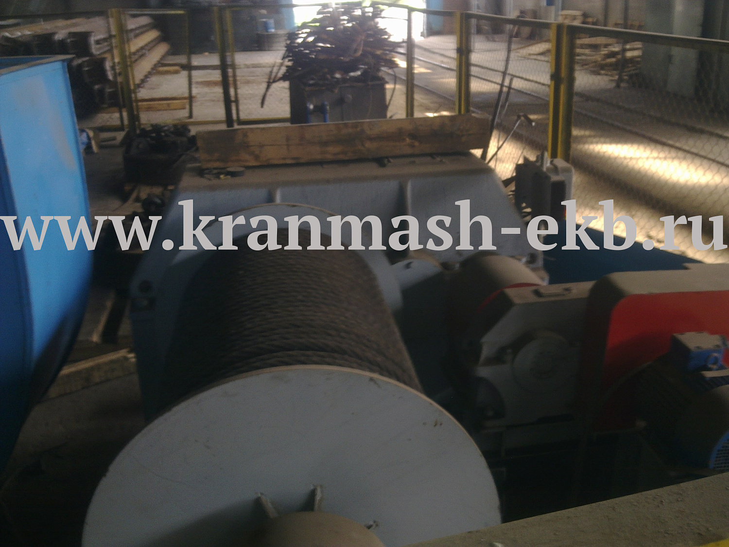 Лебедка тяговая ТЛ-10А Лебедка тяговая ТЭЛ-10